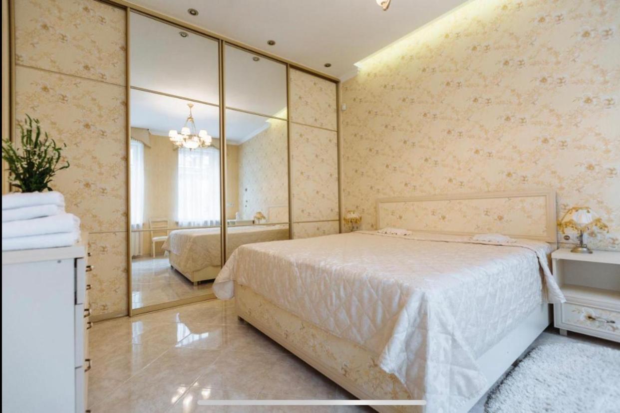 Central Lviv House Екстериор снимка